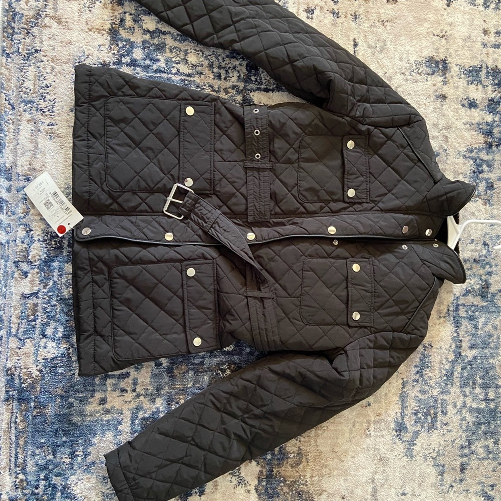This is a black winter jacket size L ,Really nice and cozy Hope you will like it